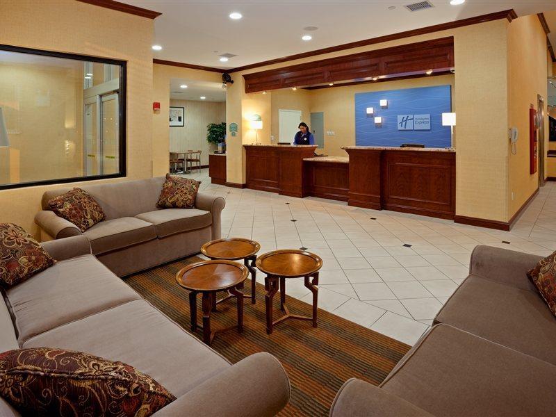 Holiday Inn Express Laguardia Airport, An Ihg Hotel Ню Йорк Интериор снимка